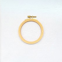 더스타일 원목 원형 십자수틀 10.5cm, 혼합색상, 1개