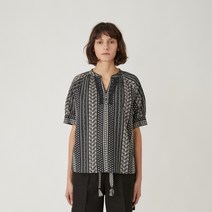 올리비아로렌 레이스넥 프린트 블라우스 VVCNLYM4321