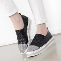 비츠 슬립온 펀칭패턴 여성스니커즈 리사