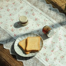 하임앤하임 로렌 아이보리 레이스 테이블 러너, 아이보리 + 다색, 170 x 34 cm