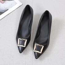 패셔너블 사각 엠블럼 포인트 펌프스 하이힐 5cm