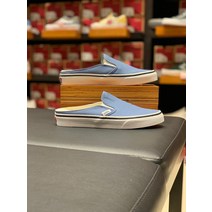 [반스] 클래식 슬립-온 뮬 (캔버스) 문나이트 블루/트루 화이트 VN0A4P3UB0T 남녀공용스니커즈