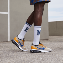 국내매장판 나이키 운동화 스니커즈 에어 맥스 플라이니트 레이서 넥스트 네이처 FD2764-700