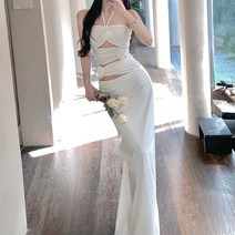 설온 여성 플라워 포인트 랩 스타일 홀터 끈 나시 롱 원피스 우리