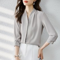 모니카제이 히든 버튼 브이넥 블라우스