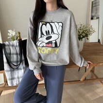 주디앤 여성 디즈니정품 구피 맨투맨 티
