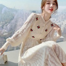 여신강림 펀칭 니트원피스