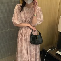 잇츠스타일 여성 라운드넥 실키 플라워 핑크 허리밴딩 쉬폰 롱원피스