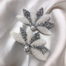 헤어핀 iu호텔 동일한타입 머리핀 머리장식 내추럴스타일 뷰티플 돌잔치 여신 꽃송이 크리스탈 싸이드핀