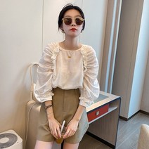 카라블라우스 2023 여름 여성 베이지 퍼프 슬리브 루즈 시폰 7부 선스크린 셔츠 엄마옷