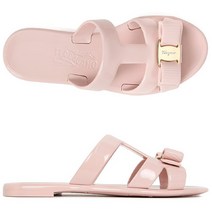 페라가모 22FW 베이비핑크 라일리아 젤리 샌들 LYLIA J 0755970