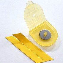 행복한다이세상 홈패션 미싱 재봉틀 수예 자수 퀼트 부자재 모음1., J-04. 교체칼날 18mm 점선(2개)