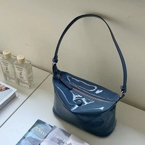 콩단추 광택 코팅 글로시 에나멜 가벼운 가죽 미니 호보 숄더백