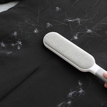 무타공마켓 쓱싹 옷 먼지제거기 브러쉬 강아지 털제거기 휴대용, 소형