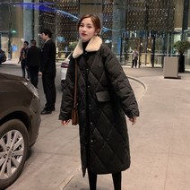 Makone 상표등록 우먼 도톰 다이아 퀄팅 페이크퍼 카라넥 경량 롱 패딩 점퍼 코트 2컬러