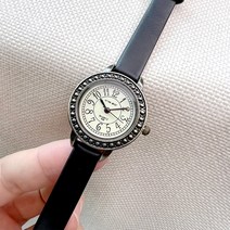 로지 엔틱 가죽 여성 손목시계