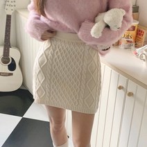 퍼니걸스 5860 데일리 밴딩 꽈배기 니트 미니 스커트 여성의류