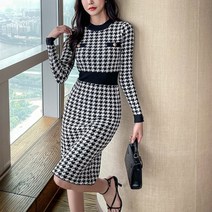 넷투넷코리아 여성 라운드넥 니트 미디원피스 심플 체크패턴 하객룩