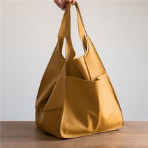 여성 스웨이드 가방 백 을위한 부드러운 대용량 고급 핸드 디자인 pu 가죽 용 어깨 2022 토트 레트로 대형 구매자