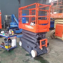 고소작업대 고소작업차 전동이동 유압리프트 1일 렌탈 작업높이7.8m발판5.8m폭0.76m길이1.7m높이2m무게1.3톤 문의후 결재, 1일 렌탈 작업높이7.8m