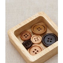 원단마트 58-284 오르페 프레리단추 25mm 내추럴