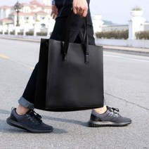 깔끔한 공용 데일리 블랙 디자인 시크한 토트백 골프 용 톤백 남성 보스 트레블 토트백 백팩 크로스백