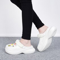 준디자인 6cm 여성 털 슬리퍼 뽀글이 겨울 실내화 키높이 방한화 기모 방한 샌들 사무실 외출용 사무용 여자 털신 EVA