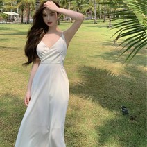 [여신원피스] 해외여행 호캉스/바캉스 셀프웨딩 여름 휴가 v넥 화이트 리본 백 스트랩 랩 원피스