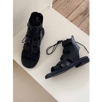코지 힙한 블랙 레이스업 글래디에이터 워커 샌들