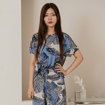 BYC 불가리 나염 여성티셔츠