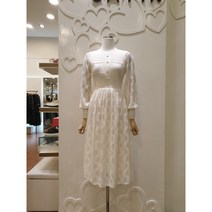 샤틴 레이스 배색 니트 원피스