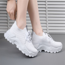 원피스에어울리는운동화 스니커즈운동화 화이트 여성키높이신발