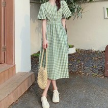 어깨셔링 퍼프소매 날씬해보이는 A라인 랩 원피스