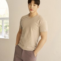 어깨넓어보이는 남자 머슬핏 반팔 브이넥 티셔츠