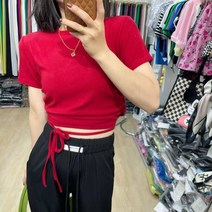 여름 라운드 반팔 블러셔 티셔츠 타이트한 키 허리 스트랩 크롭 디자인 상의 날씬해 보이는 인플루언서 블라우스 isn 러쉬