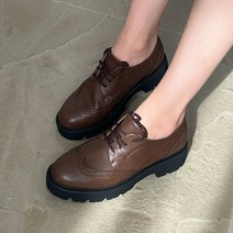 문힐 펀칭 통굽 윙팁 클리퍼 단화 4cm