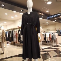 블루페페 NC중앙로 뒷주름 시원한 허리스트링 여름블랙원피스 P212PSE941