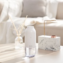 닥터오투 퓨어워터 미니 가습기 간편세척 USB 차량용 무드가습기 KW-JSQ09, 화이트