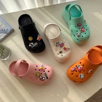 글램핏 / 지비츠 8개 증정 통굽 키높이 크록 슬리퍼 5cm