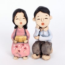 도자기 인형 - 책읽는 소녀