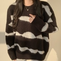 라운드넥긴팔니트 CHIC 부드러운 키치한 와이드 루즈핏 블러킹 웨이브 무늬 그라데이션 색니트 스웨터 여성 3206394027