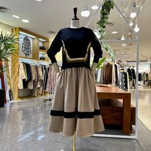 멜로디가든 투톤 배색 오버핏 원피스(M2F9O039)
