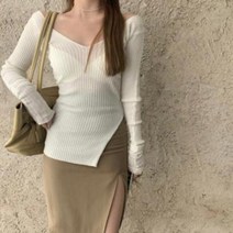 모베이 와이드 넥 골지 브이 트임 니트 긴팔 티셔츠 데일리룩 마실룩 플로레타