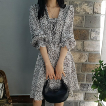 상상그이상 여성용 아일렛 레오파드 호피 원피스 단정한 스퀘어넥 편안한 뒷밴딩 미디원피스