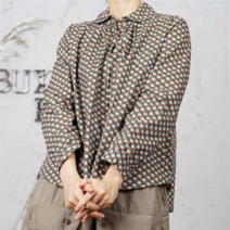 여성 후아 레트로 둥근카라 셔링 미니포켓 블라우스