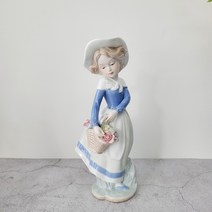 도자기인형 피겨린 꽃바구니 든 모자 쓴 소녀 거실 콘솔 소품