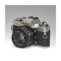 Minolta 미놀타 XGMSLR 수동 초점 카메라 키트50mm f/2.0 렌즈 포함, 1개
