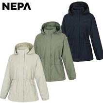 네파(여성) NC일산 힙을 가리는 중기장 형태의 여성스러운 스타일 트렌치 디자인 간절기 착용시 우수한 보온성 헤이즐 윈드 자켓 7J60662D_NI