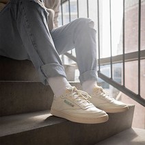 리복클럽c85 빈티지 클래식 스니커즈 우먼즈 운동화