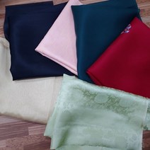 짜투리 땡 원단창고 070602 한복집 페업 원단 땡처리합니다 실크소재원단 1~2마 이상씩 컷팅하여보내드립니다. 자수 자가드 무지 골고루 랜덤배송. 애견한복 및 홈패션용도, 랜덤배송